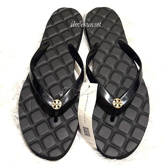 {Tory Burch} Willa Low Wedge Black Flip Flops with Gold Logo - Picture 1 of 5